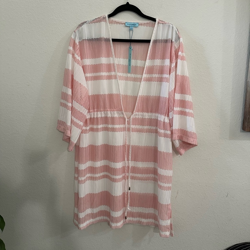 Pink and White Striped Cover-Up Sz L resort vacation beach 🏖️